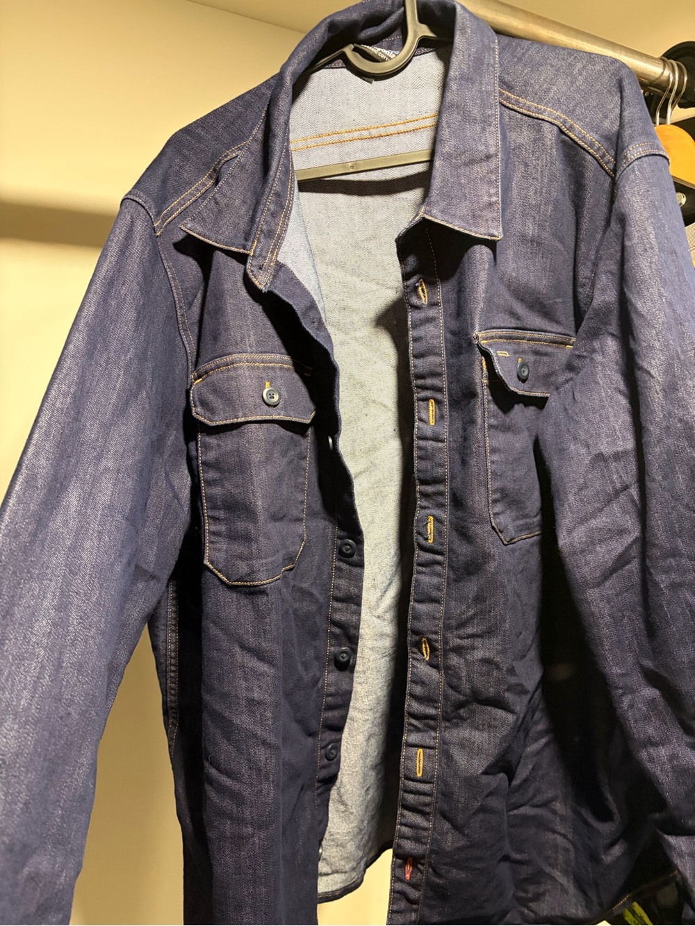 Patagonia men’s 100% organic cotton, Dark Blue Casual Denim Button Down Shirt